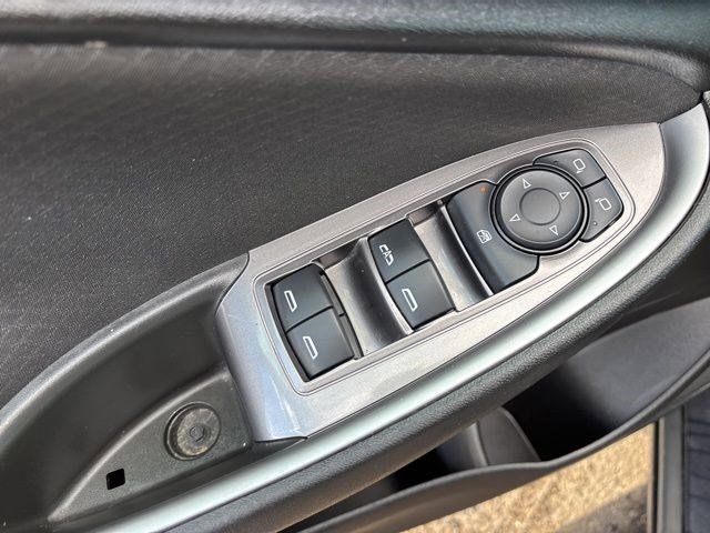 Chevrolet Malibu  2023