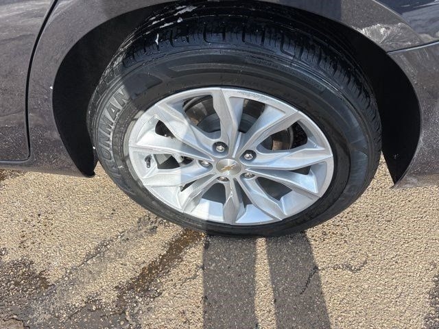 Chevrolet Malibu  2023