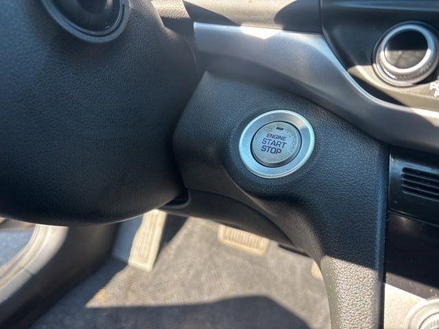 Hyundai Elantra  2020