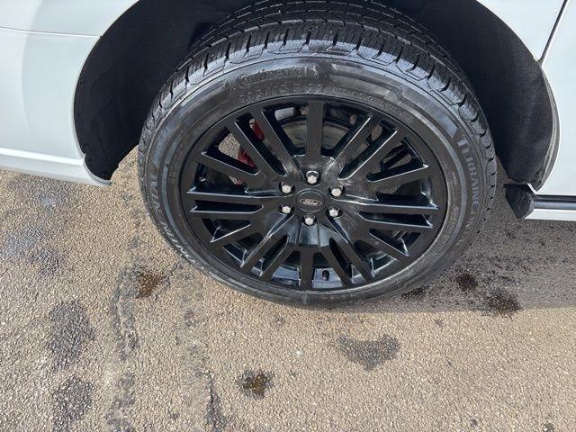 Ford Expedition MAX Platinum 4WD 2023