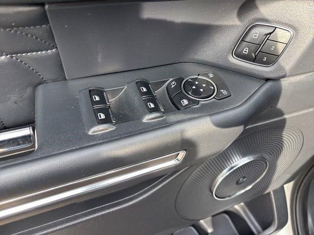 Ford Expedition MAX Platinum 4WD 2023