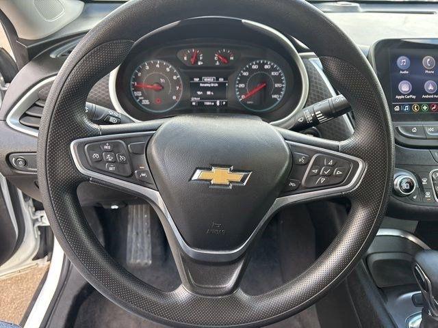 Chevrolet Malibu  2023