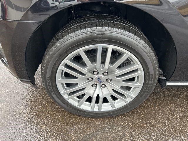 Ford Expedition Platinum 4WD 2023