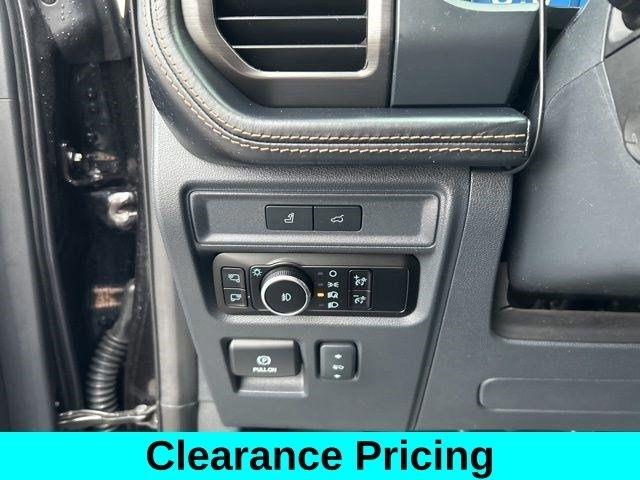 Ford Expedition Platinum 4WD 2023