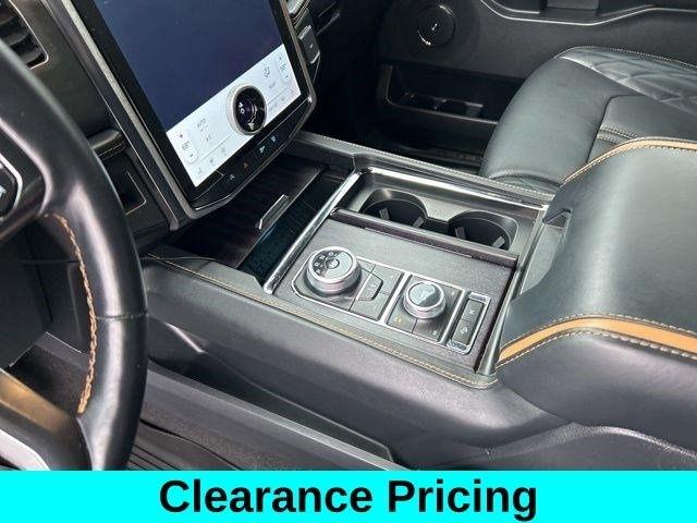 Ford Expedition Platinum 4WD 2023