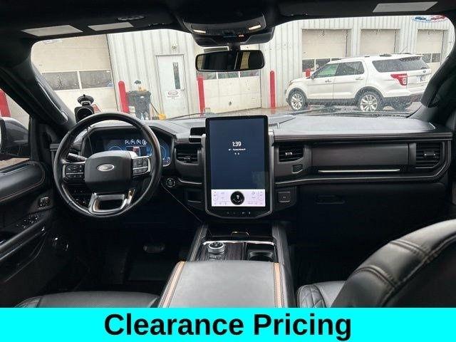 Ford Expedition Platinum 4WD 2023