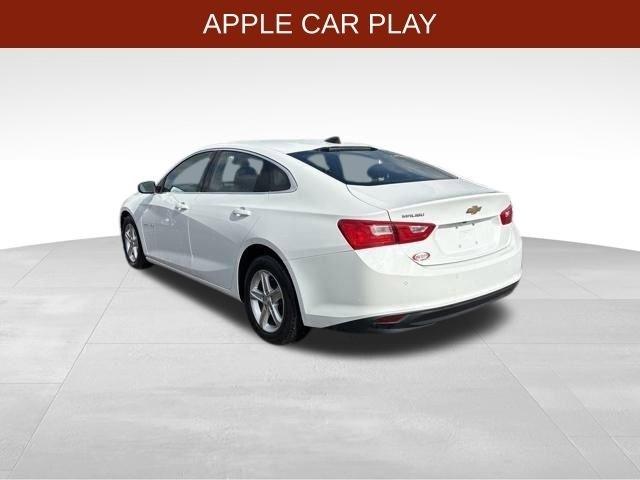 Chevrolet Malibu  2022