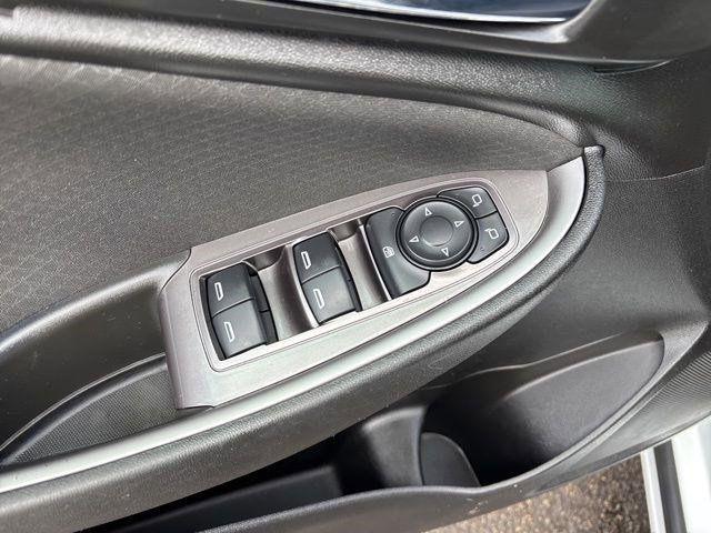 Chevrolet Malibu  2022