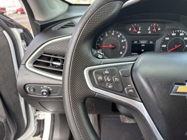 Chevrolet Malibu  2022