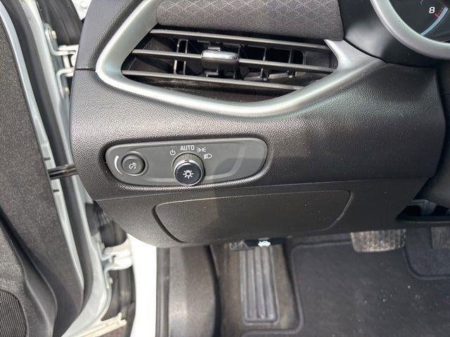 Chevrolet Malibu  2022