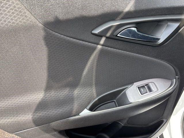 Chevrolet Malibu  2022