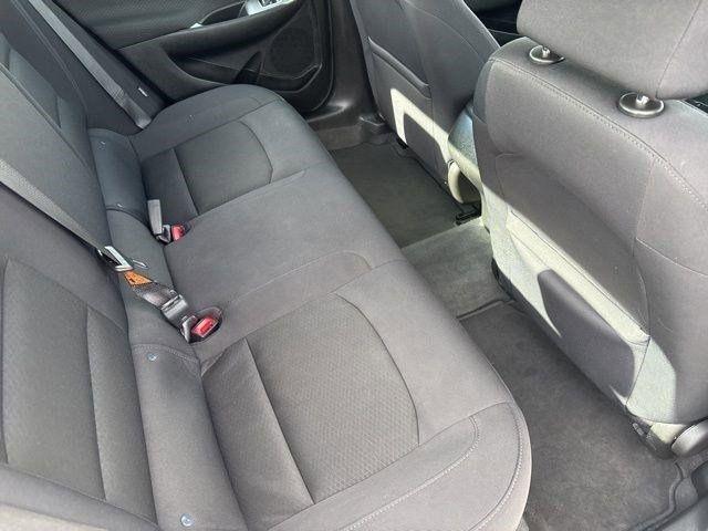 Chevrolet Malibu  2022