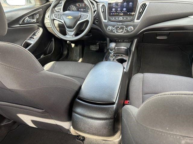 Chevrolet Malibu  2022