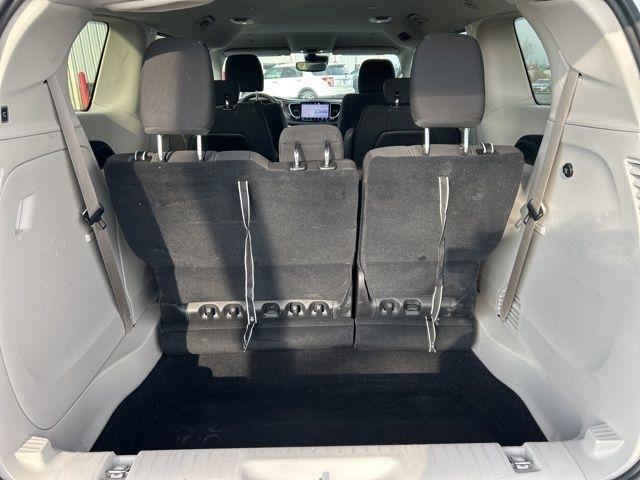 Chrysler Voyager LX 2023