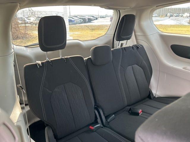 Chrysler Voyager LX 2023