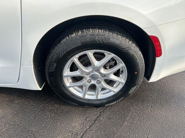 Chrysler Voyager LX 2023