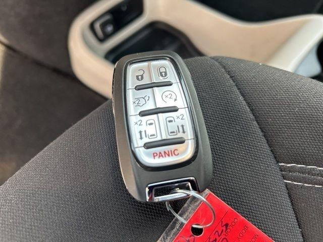 Chrysler Voyager LX 2023