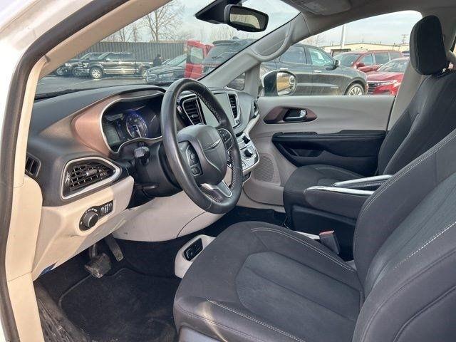 Chrysler Voyager LX 2023