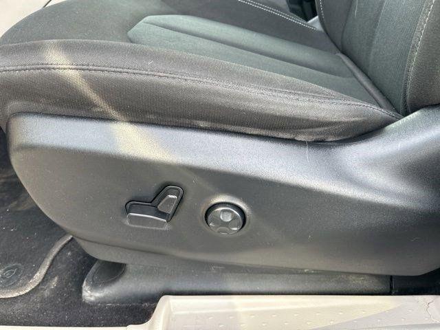 Chrysler Voyager LX 2023