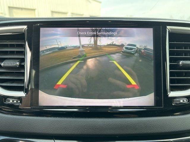 Chrysler Voyager LX 2023