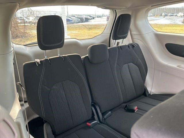 Chrysler Voyager LX 2023