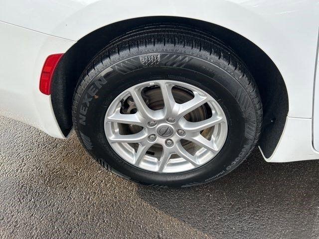 Chrysler Voyager LX 2023