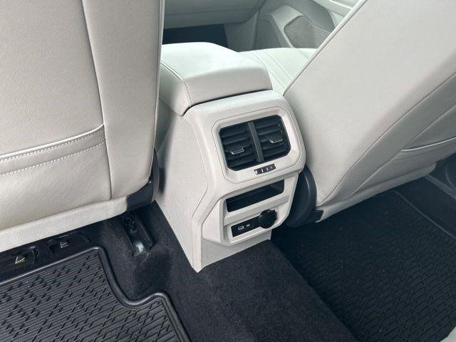 Volkswagen Tiguan  2024