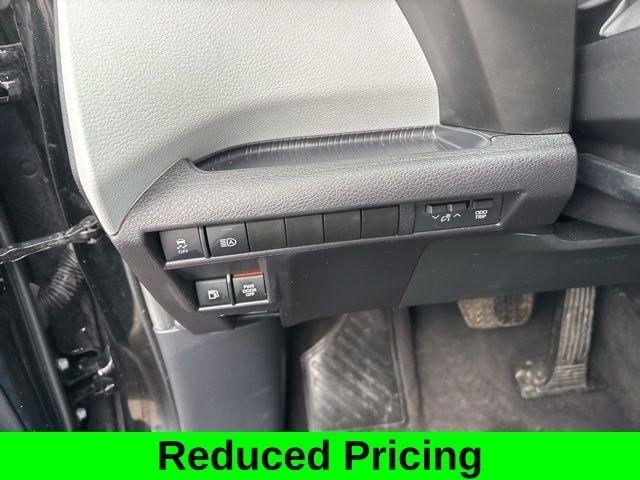 Toyota Sienna LE 8 Passenger 2025