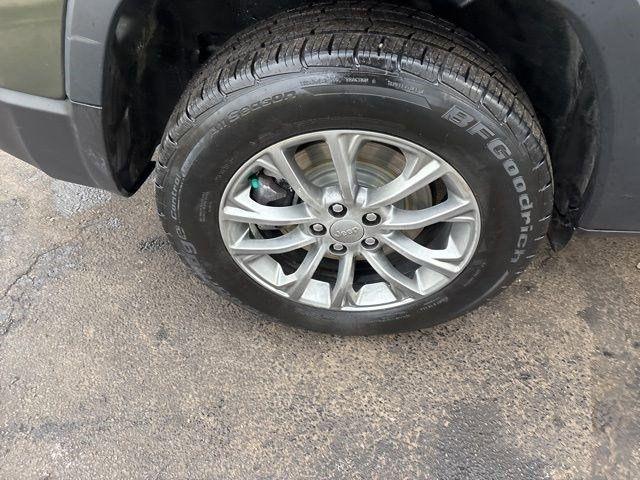 Jeep Cherokee Latitude Lux 4WD 2021