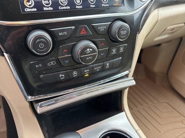 Jeep Grand Cherokee WK Laredo E 4WD 2022