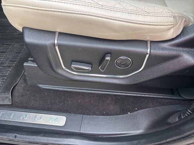 Ford Expedition Platinum 4WD 2019