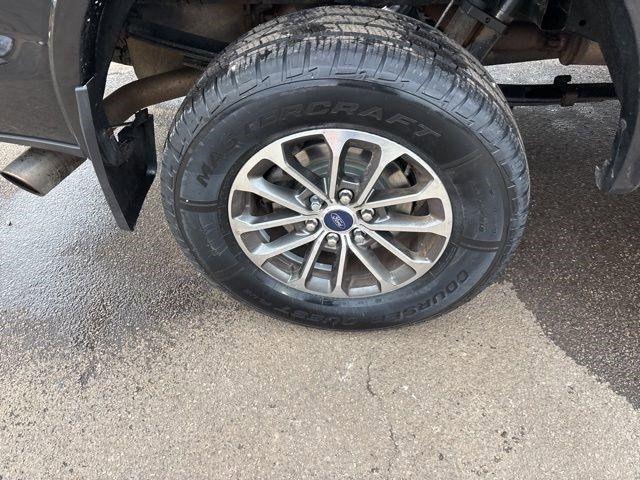 Ford F-150 XLT SuperCrew 4WD 2018