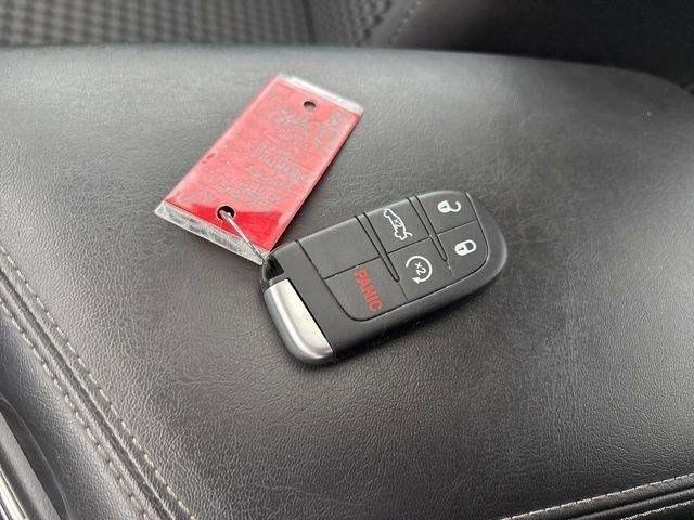 Dodge Challenger SXT 2016