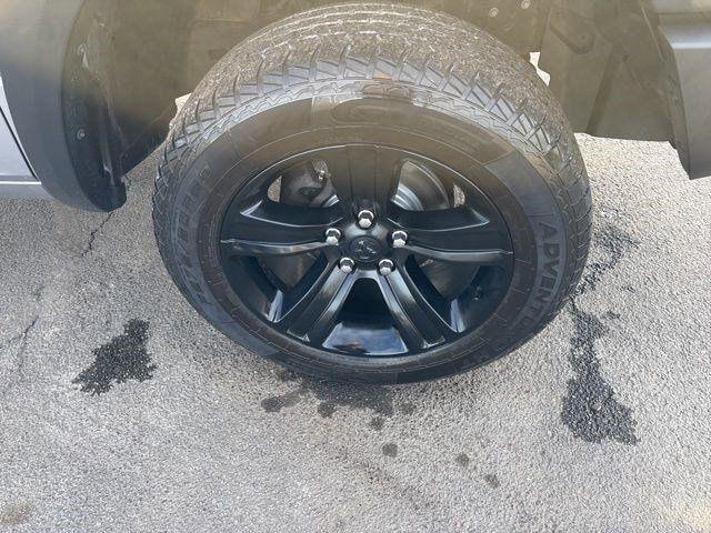 RAM 1500 SLT Quad Cab 4WD 2021