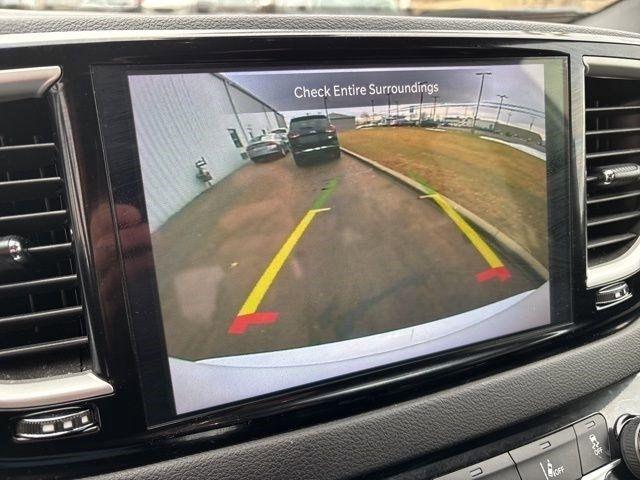 Chrysler Pacifica Select 2025