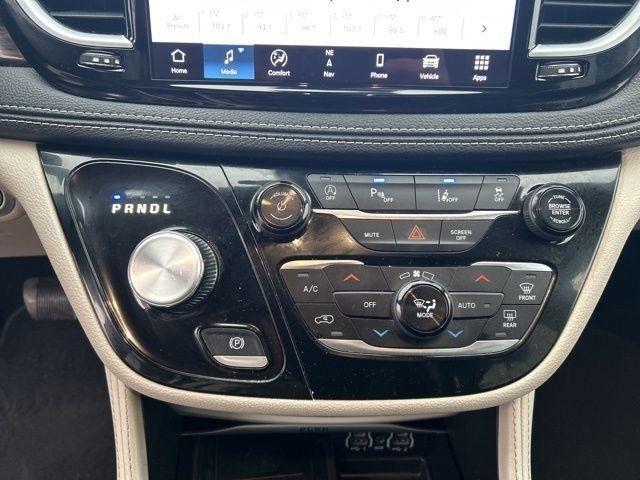 Chrysler Pacifica Limited 2023