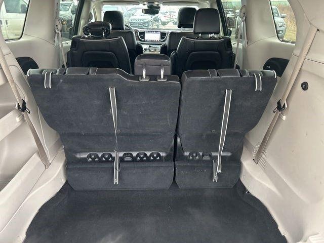 Chrysler Pacifica Limited 2023