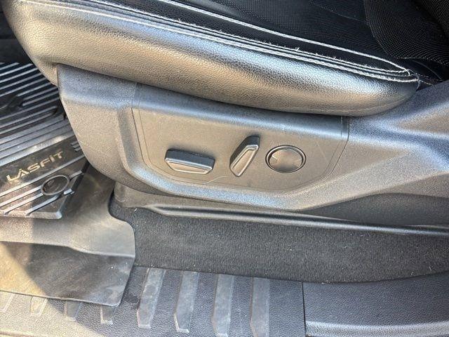 Ford F-250 SD Lariat Crew Cab 4WD 2021