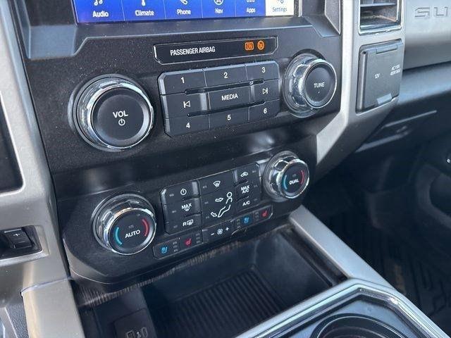 Ford F-250 SD Lariat Crew Cab 4WD 2021