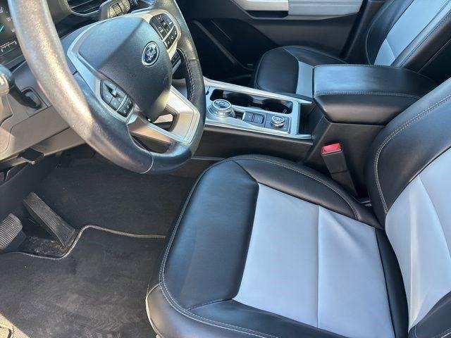 Ford Explorer XLT AWD 2022