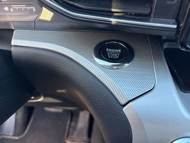 Ford Explorer XLT AWD 2022