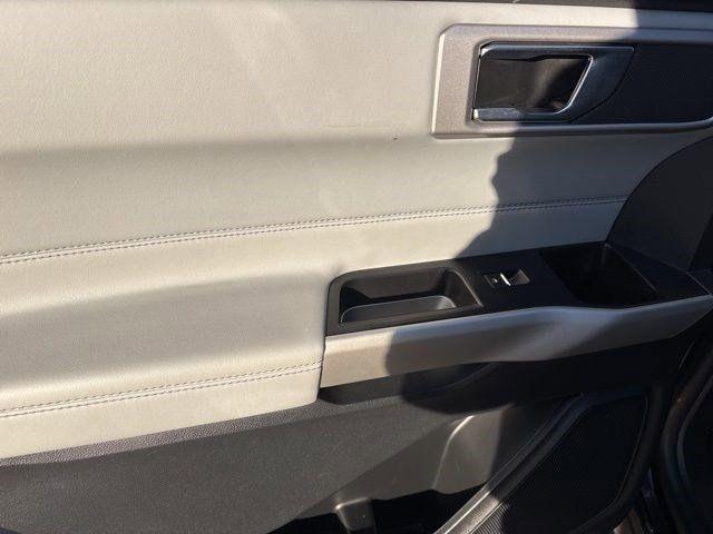 Ford Explorer XLT AWD 2022