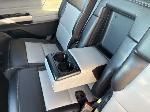 Ford Explorer XLT AWD 2022