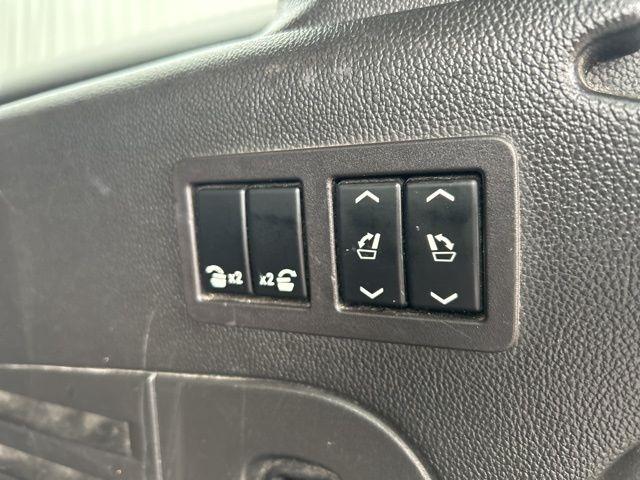 Chevrolet Suburban Premier 4WD 2017