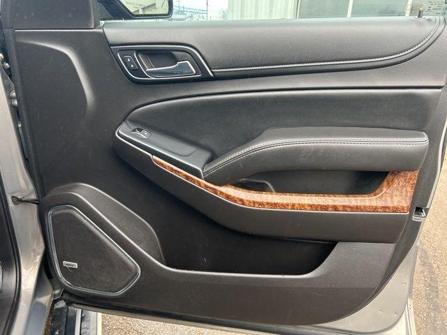 Chevrolet Suburban Premier 4WD 2017