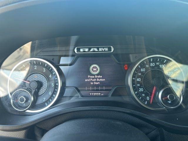 RAM 1500 Laramie Crew Cab SWB 4WD 2019