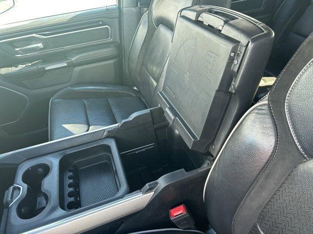 RAM 1500 Laramie Crew Cab SWB 4WD 2019