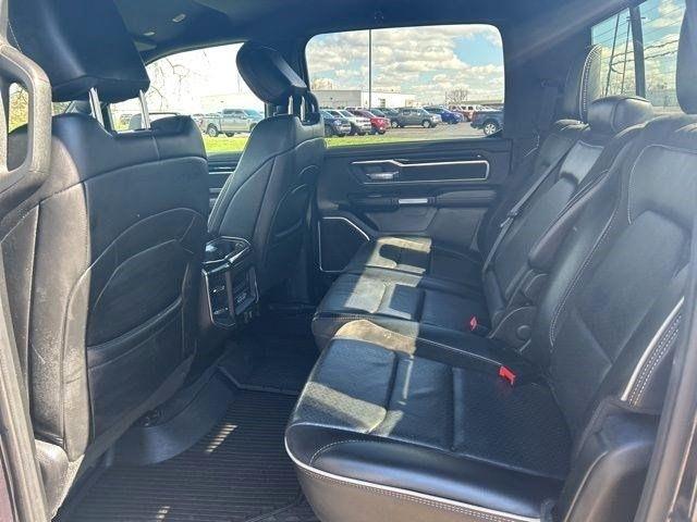 RAM 1500 Laramie Crew Cab SWB 4WD 2019