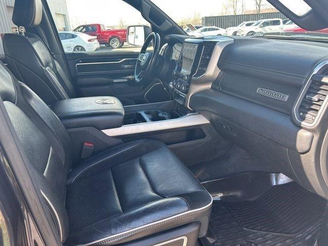 RAM 1500 Laramie Crew Cab SWB 4WD 2019