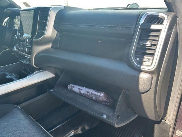 RAM 1500 Laramie Crew Cab SWB 4WD 2019